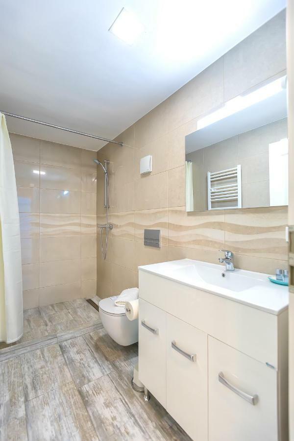 Casa Atanasiu -Adult Only Hotel Brasov Exterior photo