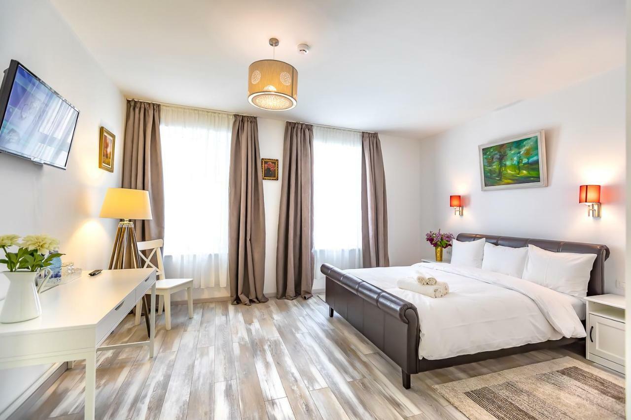Casa Atanasiu -Adult Only Hotel Brasov Exterior photo